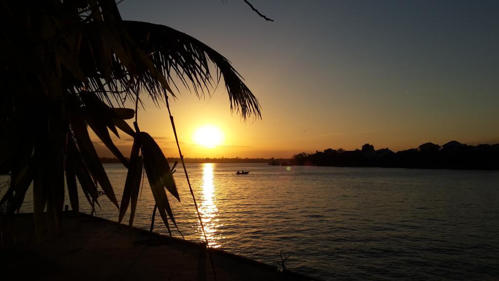 Riverside Hamlet Homestay & Villa هوي ان المظهر الخارجي الصورة